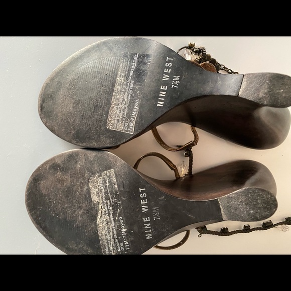 Very chic wedge sandals  gold leather - Picture 7 of 7